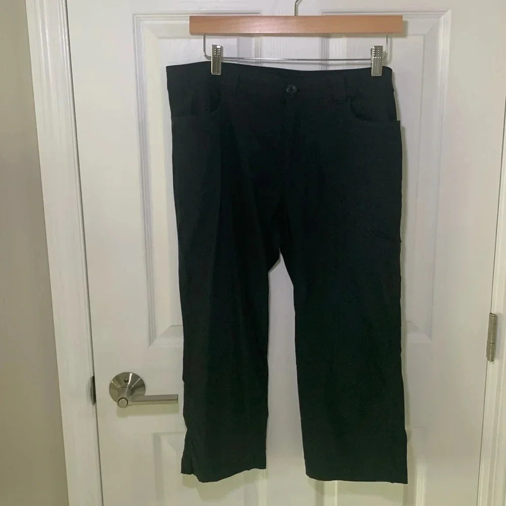 Eddie Bauer black cropped outdoor, gorpcore, active pants wide leg size 12